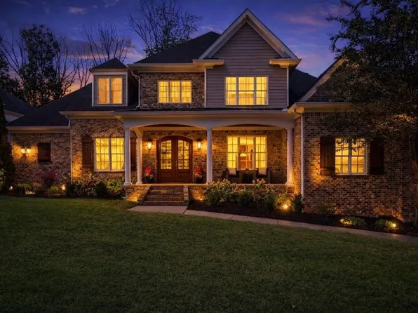 6613 Hastings Ln, Franklin, TN 37069