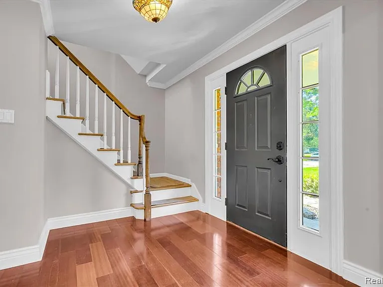 4158 Cherrywood Dr — Photo 3