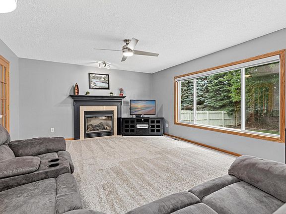 5th image of 13815 Birmingham Ct