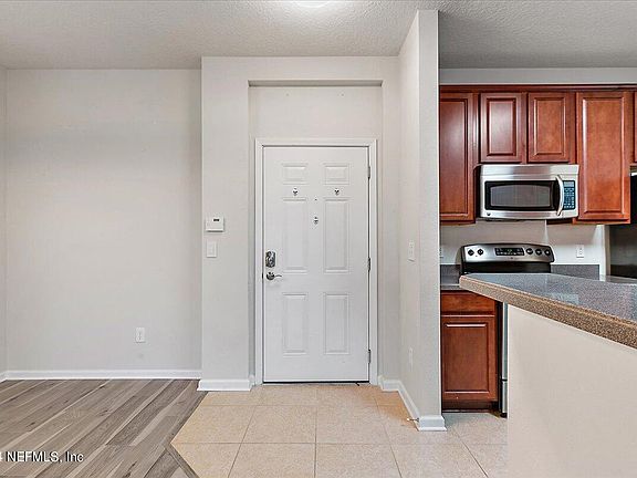 4th image of 13364 BEACH Boulevard #427