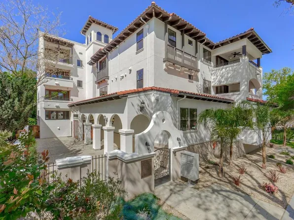 225 B St #22, Davis, CA 95616