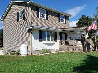 709 Mason St, Morrisonville, NY 12962