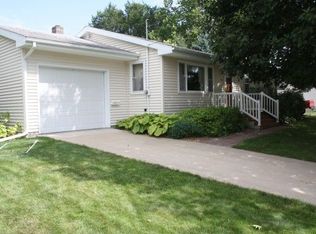 604 N Lincoln St, Mount Pleasant, IA 52641