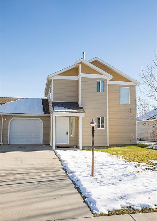 1st image of 108 Pebble Brook Ln