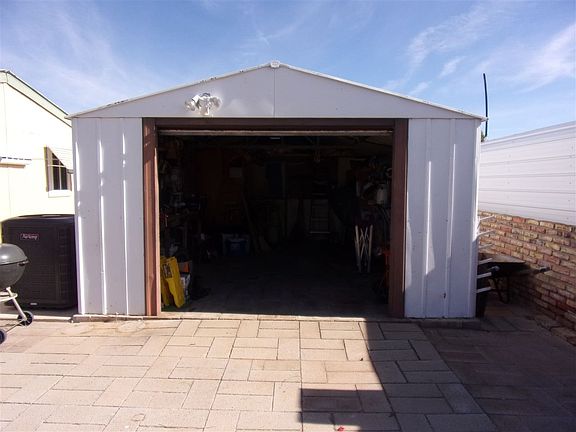 5th image of 13355 E 43rd Dr
