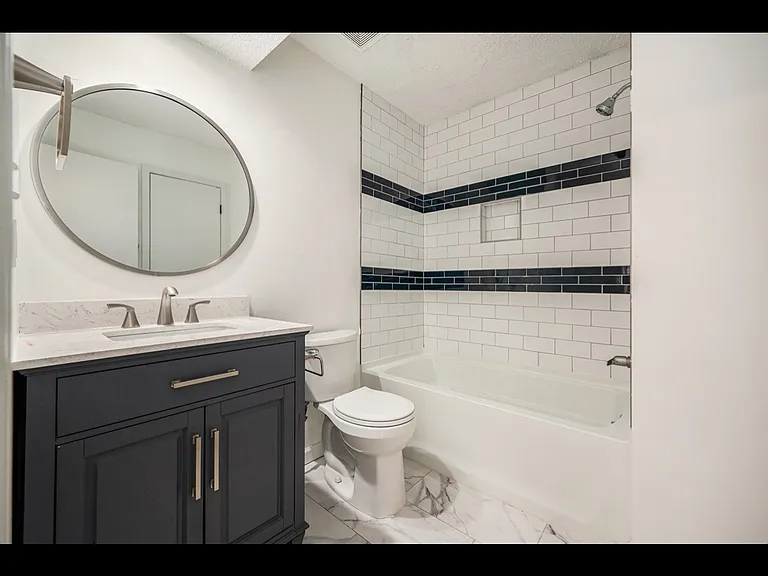 3030 Eaton St #2 — Photo 6