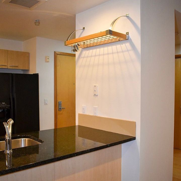 1st image of 400 W 8th St Unit 209W