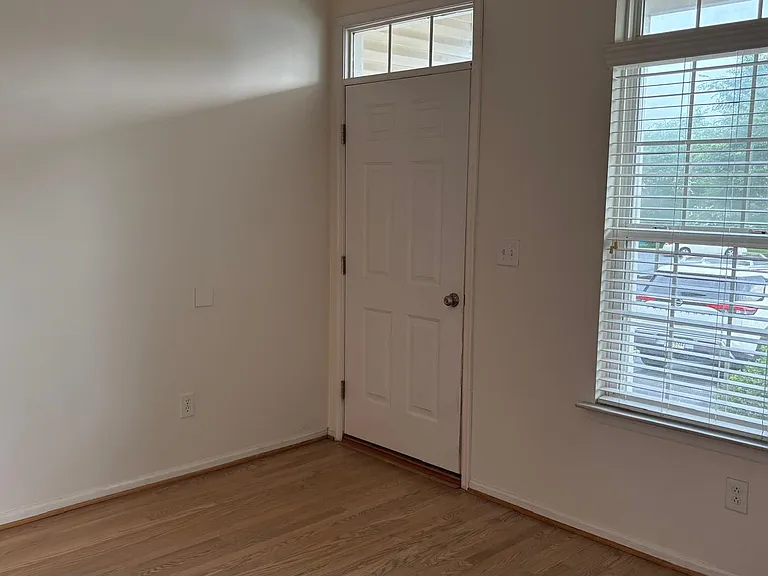 1161 Tudor Dr — Photo 11