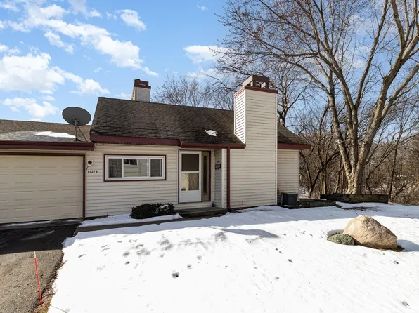 1527 Clemson Dr #B, Eagan, MN 55122