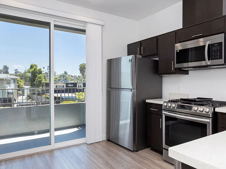 Trio Townhomes — Photo 8