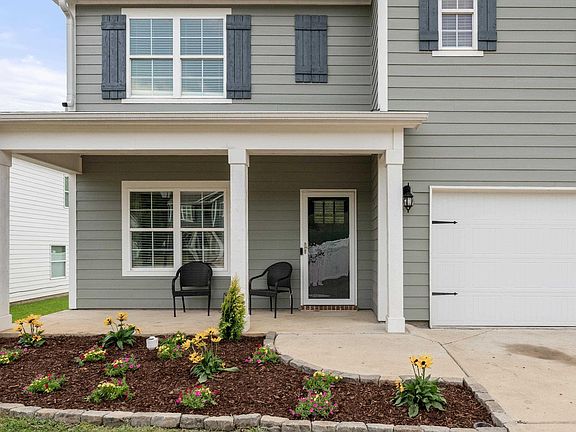 4th image of 1056 Flyway View Ln