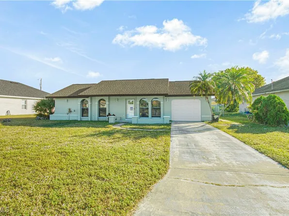 2935 SW 1st Pl, Cape Coral, FL 33914