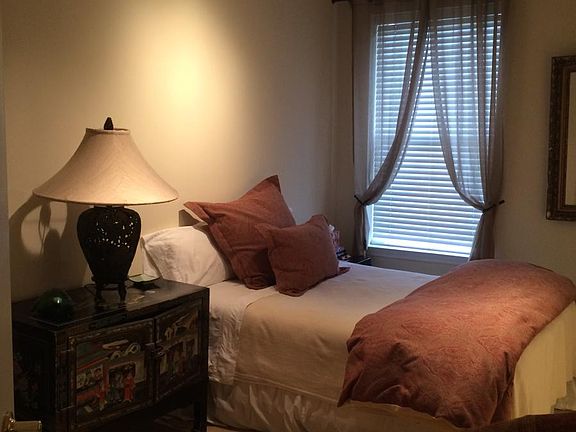 2nd image of 621 N Saint Asaph St Unit 206