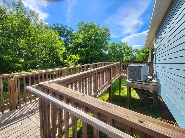 502 Migl St #B — Photo 11