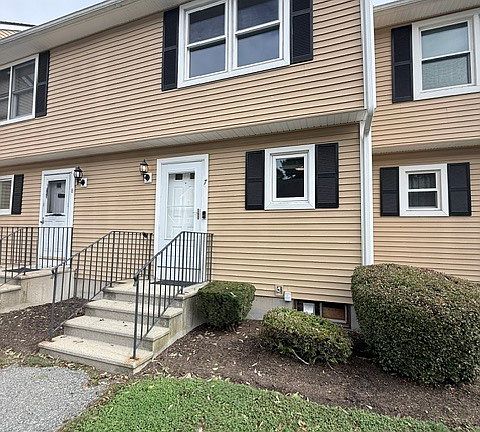 2nd image of 41 S Main St APT 7