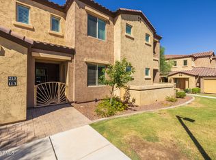 250 W Queen Creek Rd APT 113, Chandler, AZ 85248