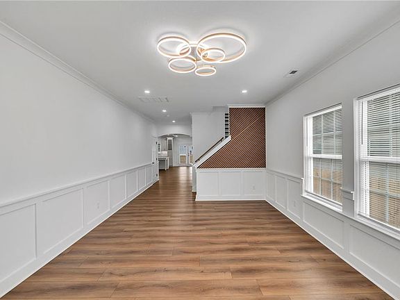 2nd image of 1116 32nd St
