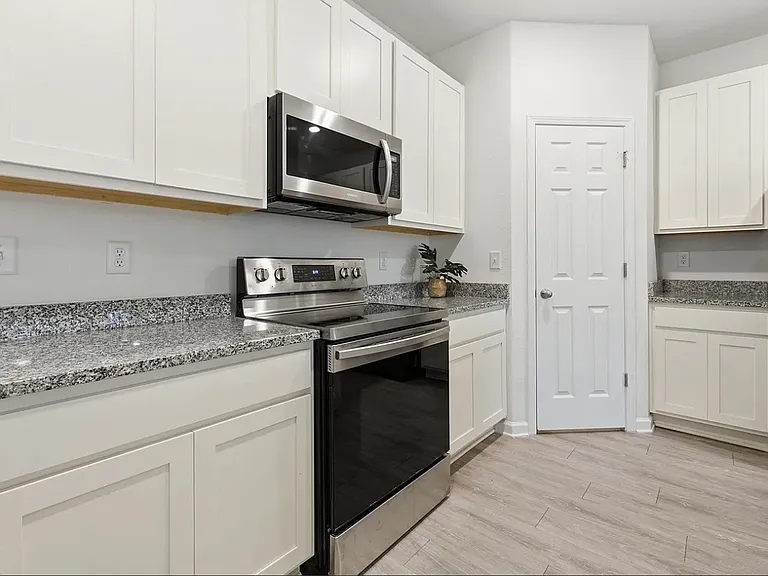 38 Park Ridge Rd — Photo 5