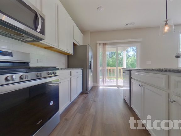 4th image of 73 Leyland Ct