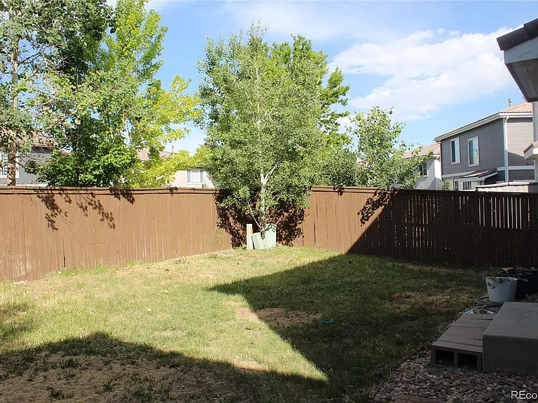 4915 Waldenwood Dr — Photo 31
