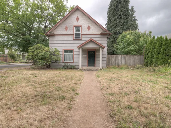 7706 N Willamette Blvd, Portland, OR 97203
