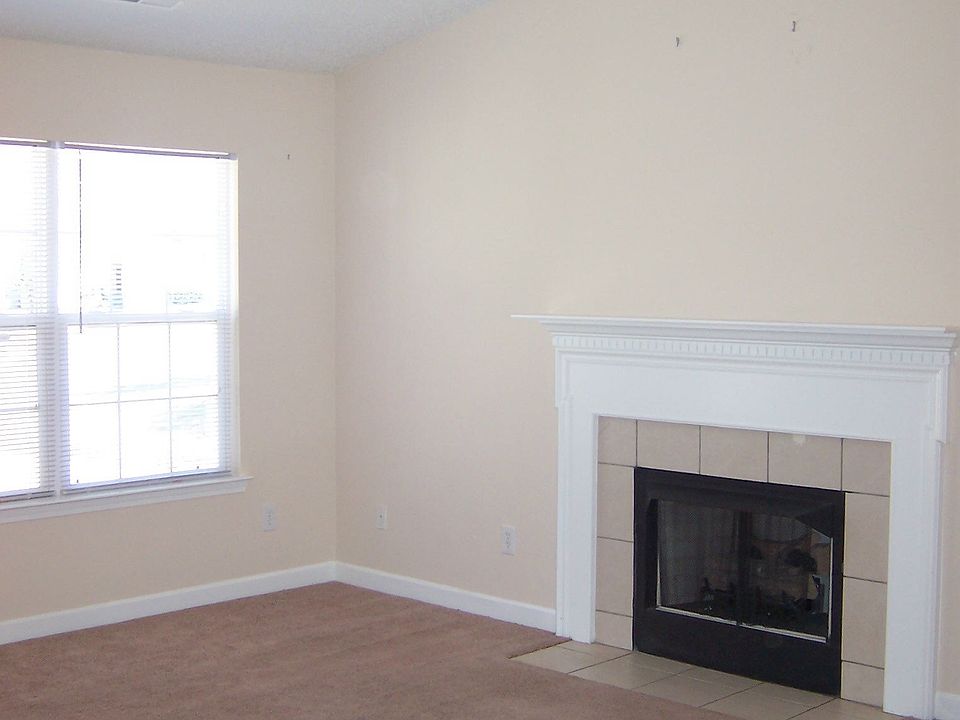 2nd image of 305 Kingville Dr