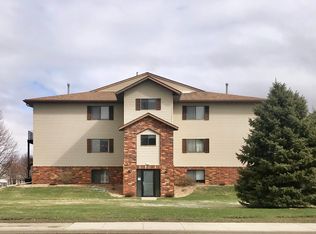 1521 E Melgaard Rd, Aberdeen, SD 57401