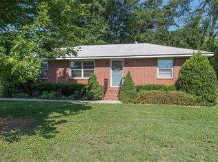 1989 Sherwood Dr SE, Marietta, GA 30067