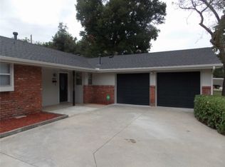 5516 NW 37th St, Warr Acres, OK 73122