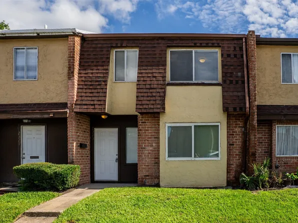 2323 Huntington Green Ct, Orlando, FL 32839