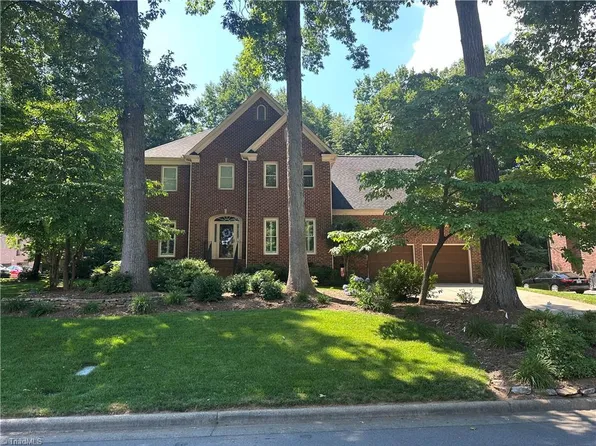 3903 Obriant Pl, Greensboro, NC 27410