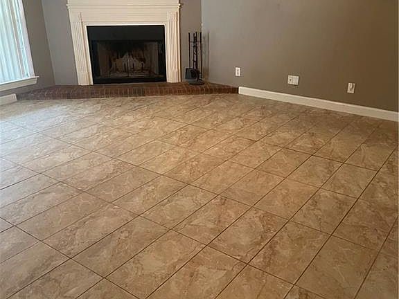 2nd image of 8970 Celeste Rd