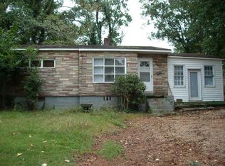 611 W Garden St, Sanford, NC 27330