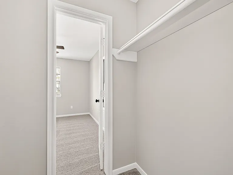 4906 Pleasure Lake Ln — Photo 36