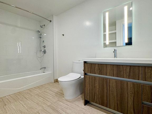 4th image of 825 Keeaumoku St Unit 3316R