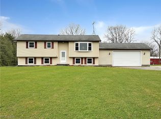 7204 Frailey Rd, Vermilion, OH 44089