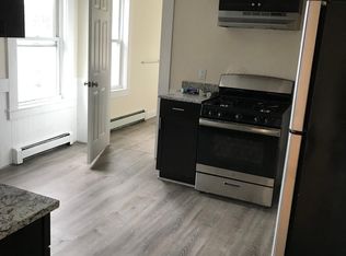 26 Walnut St #3, Lowell, MA 01852