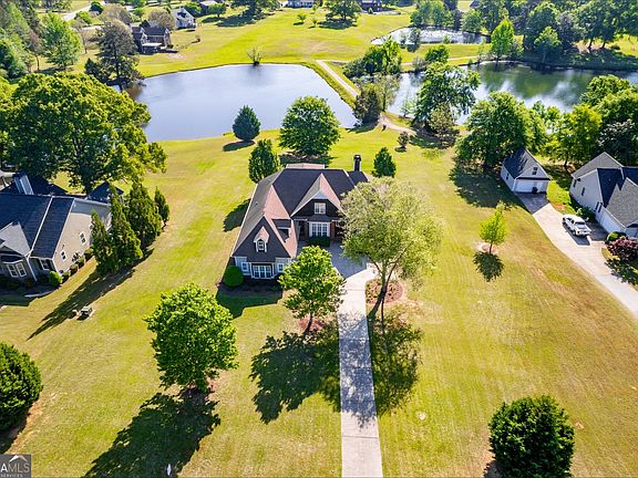 5th image of 676 Lake Park North Dr