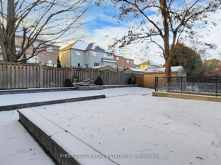 1834 Fairport Rd — Photo 43