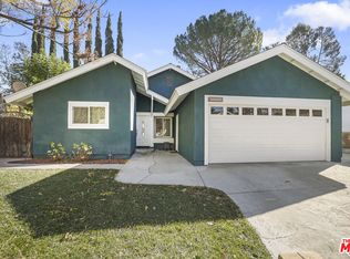 27558 Pamplico Dr, Santa Clarita, CA 91354