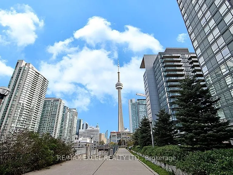 4K Spadina Ave #1129 — Photo 2