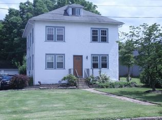 8 Potts Ave #2, Eagleville, PA 19403