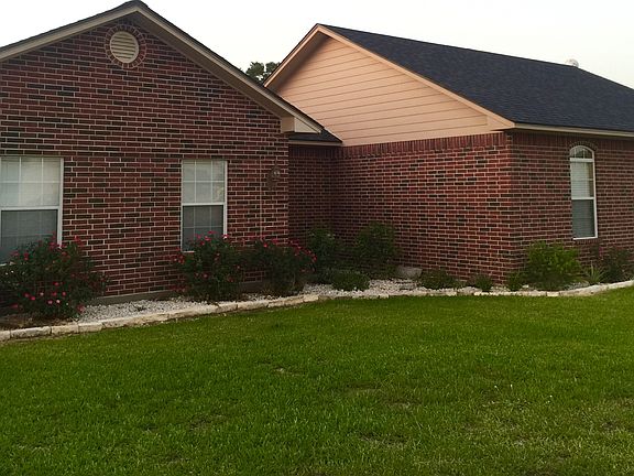 3rd image of 270 County Road 132b