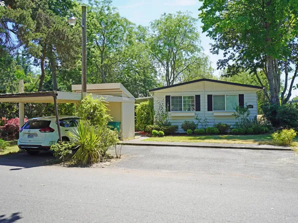 2210 N Broughton Dr, Portland, OR 97217