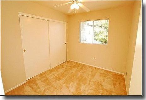 4th image of 1055 Nita Ln