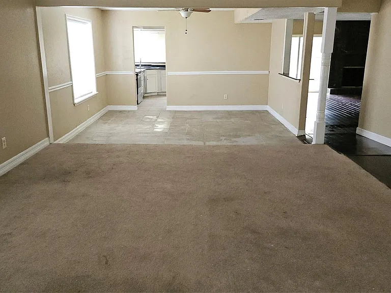 12807 Villawood Ln — Photo 2