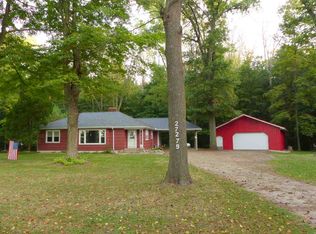 27279 Alden Rd, New Carlisle, IN 46552