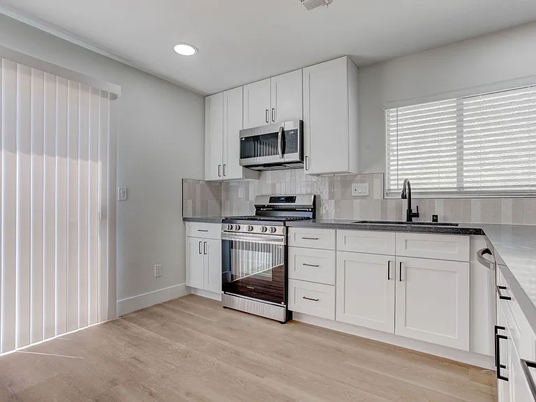 8765 First Lady Ave — Photo 8
