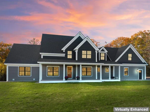 29 Apple Blossom Drive, Pownal, ME 04069