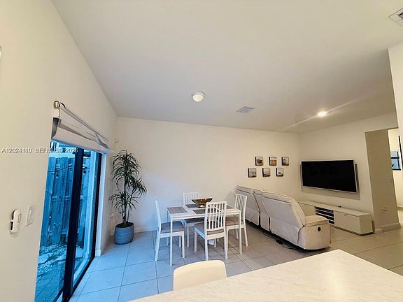4th image of 11832 SW 245th Ter